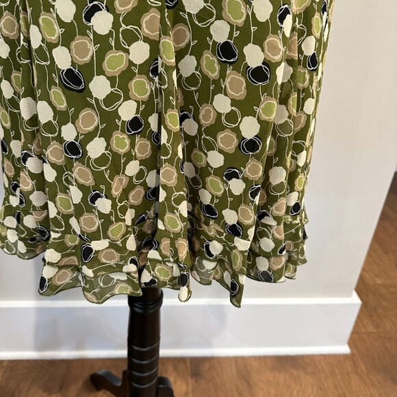 Loft Skirt - Green with Cream & Navy Design - Size 10 - Picture 2 of 4